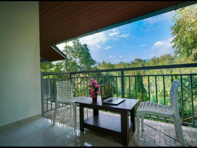 Munnar Minds Homestay Ngoại thất bức ảnh